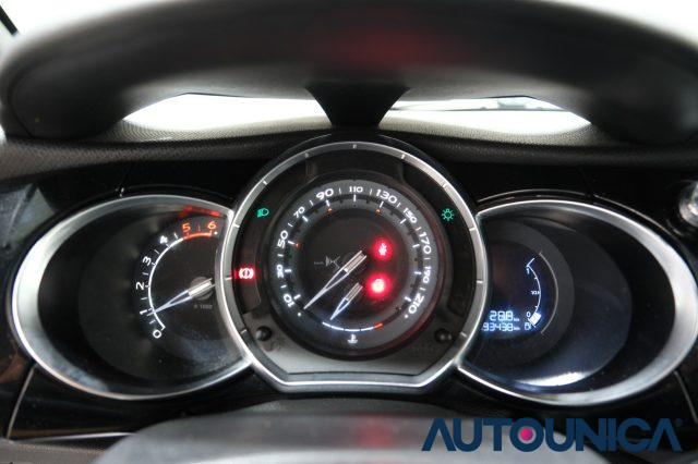 DS AUTOMOBILES DS 3 usata, con Climatizzatore