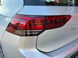 VOLKSWAGEN Golf usata, con Sistema di navigazione