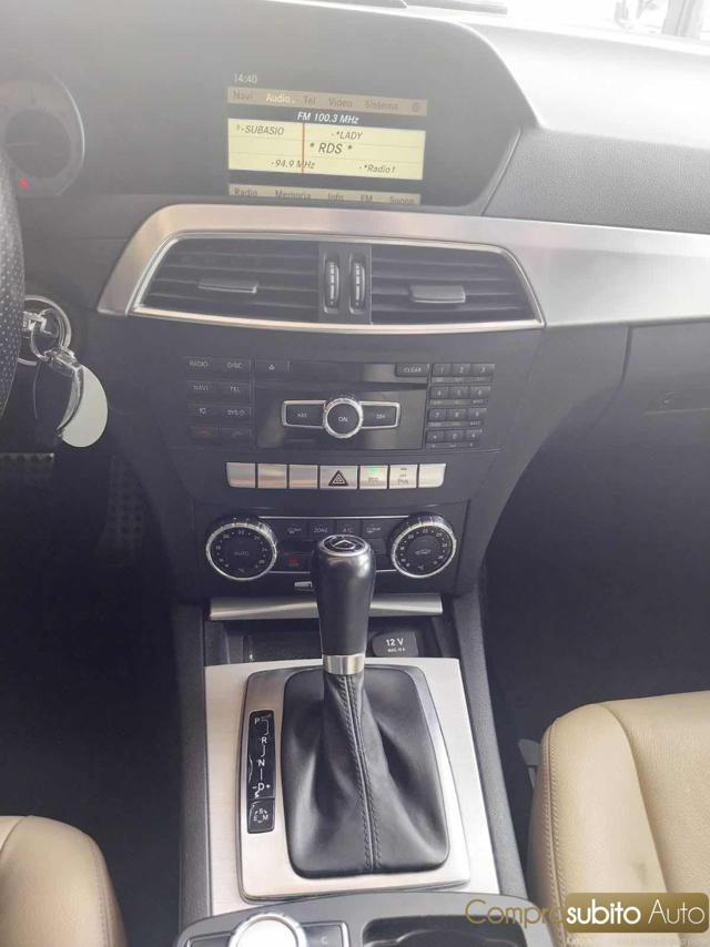 MERCEDES-BENZ C 220 usata 26