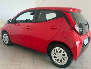 TOYOTA Aygo usata 5