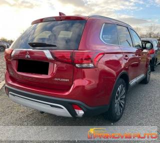 MITSUBISHI Outlander usata, con Cerchi in lega