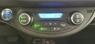 TOYOTA Yaris usata, con ESP