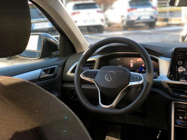 VOLKSWAGEN T-Roc usata, con Volante in pelle