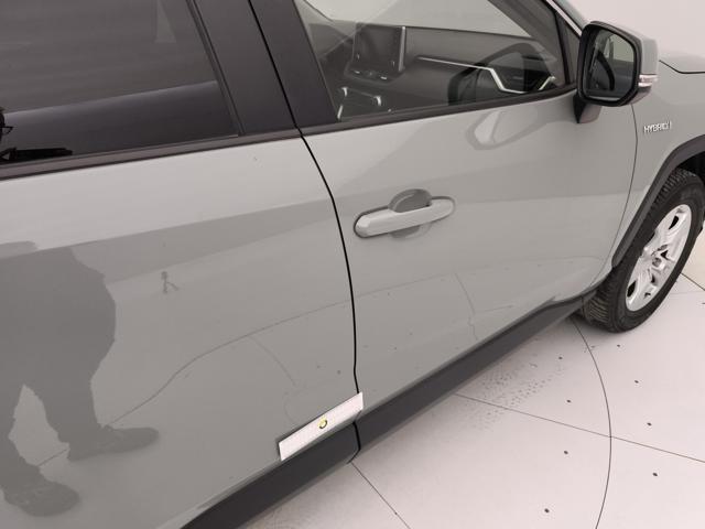 TOYOTA RAV 4 usata, con Sensori di parcheggio posteriori