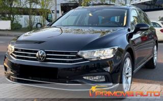 VOLKSWAGEN Passat Variant usata, con Cruise Control
