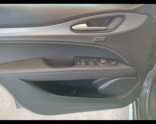 ALFA ROMEO Stelvio usata, con Interni in pelle
