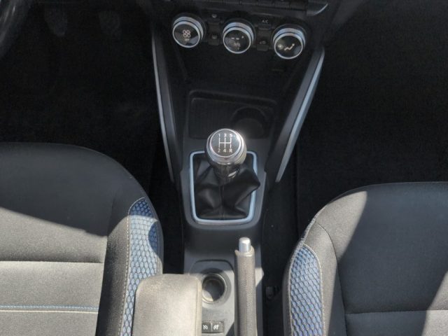 DACIA Duster usata, con Touch screen