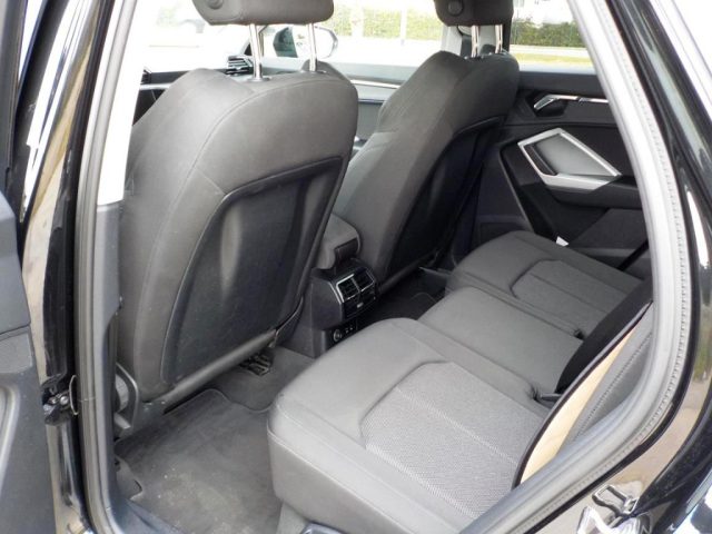 AUDI Q3 usata, con Specchietti laterali elettrici
