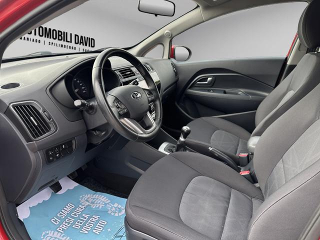 KIA Rio usata, con Autoradio