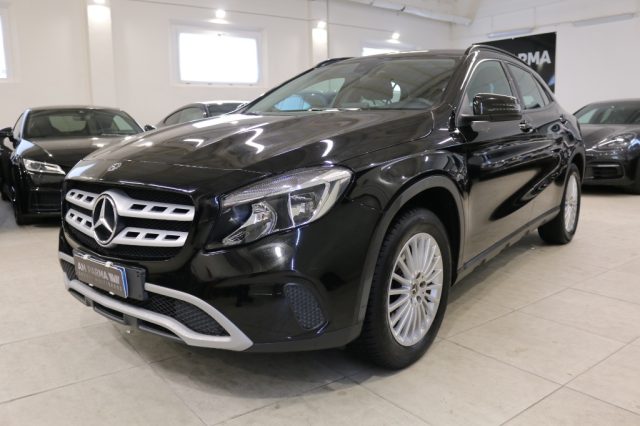 MERCEDES-BENZ GLA 180 usata, con Airbag Passeggero