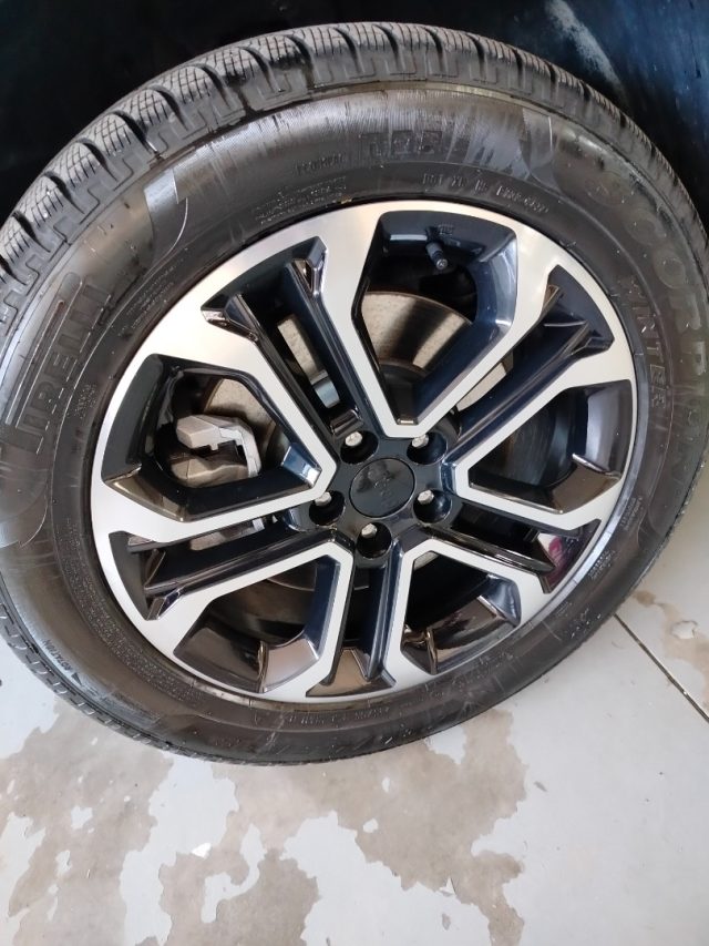 JEEP Compass usata, con Frenata d