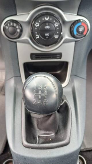 FORD Fiesta usata, con Servosterzo