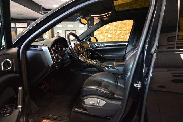 PORSCHE Cayenne usata 19