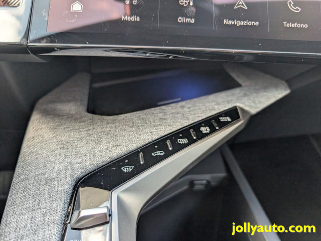 PEUGEOT 5008 usata 35