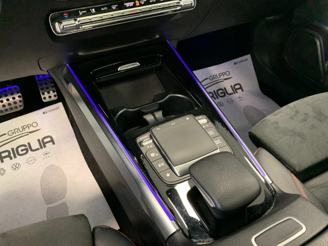 MERCEDES-BENZ GLB 200 usata, con Touch screen