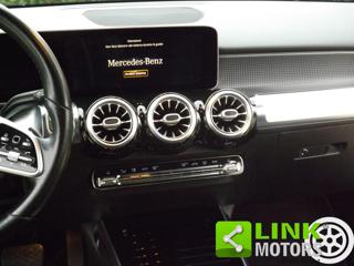 MERCEDES-BENZ GLB 200 usata, con Sedile posteriore sdoppiato