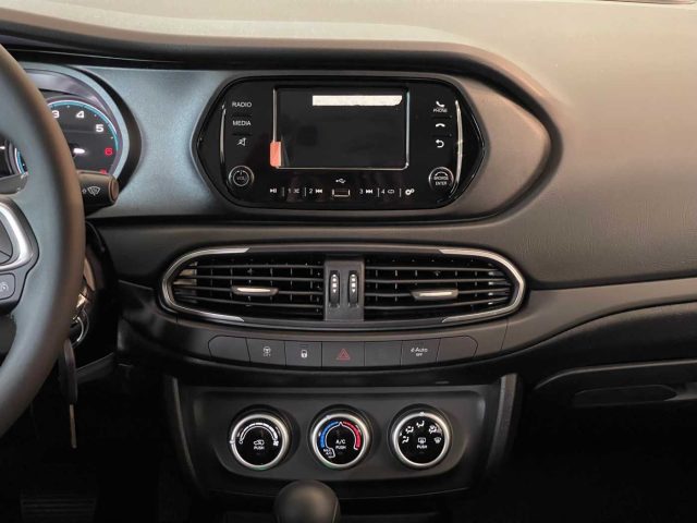 FIAT Tipo usata, con Autoradio digitale