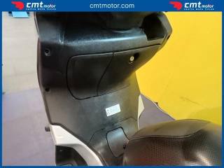 YAMAHA X-Max 250 usata 8