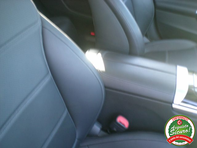 MERCEDES-BENZ C 220 usata, con Servosterzo