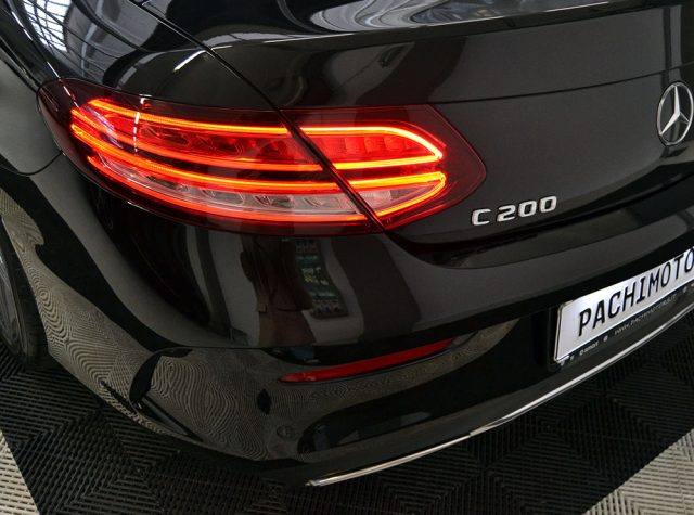MERCEDES-BENZ C 200 usata, con Fari LED