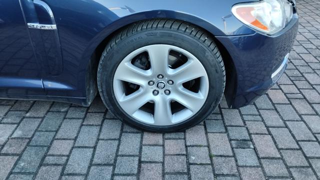 JAGUAR XF usata, con Controllo trazione
