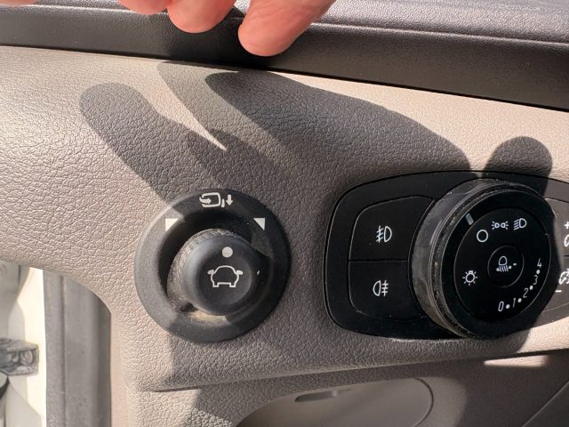 FORD Transit usata, con Fendinebbia