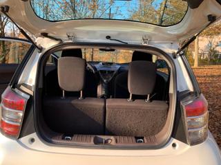 TOYOTA iQ usata, con ESP