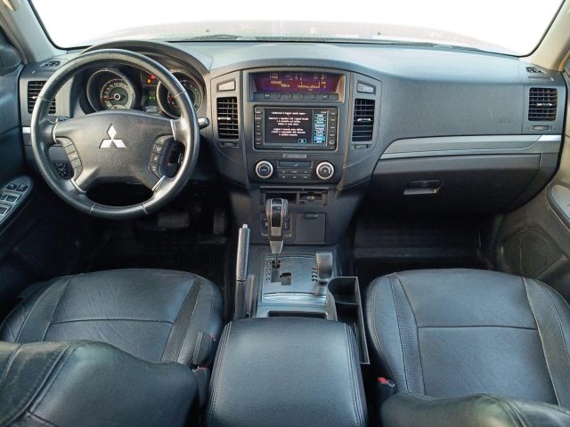 MITSUBISHI Pajero usata, con Chiusura centralizzata
