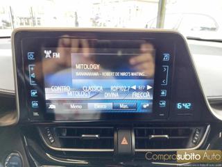 TOYOTA C-HR usata 38
