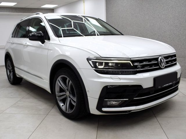 VOLKSWAGEN Tiguan usata, con Airbag laterali