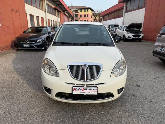 LANCIA Ypsilon usata, con Airbag