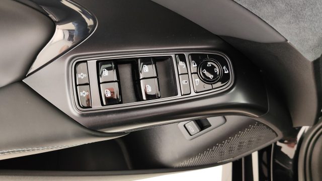 BYD Seal usata 57