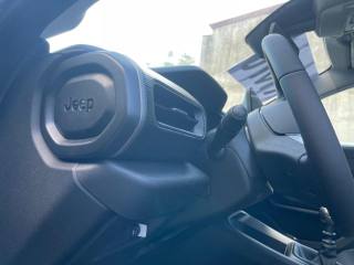 JEEP Avenger usata, con Autoradio digitale