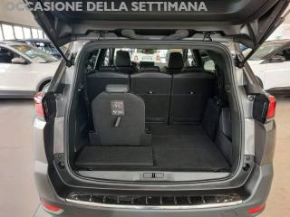 PEUGEOT 5008 usata, con Sensore di pioggia