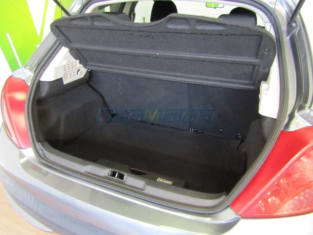 PEUGEOT 207 usata, con Chiusura centralizzata telecomandata