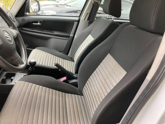 SUZUKI SX4 usata, con Lettore CD