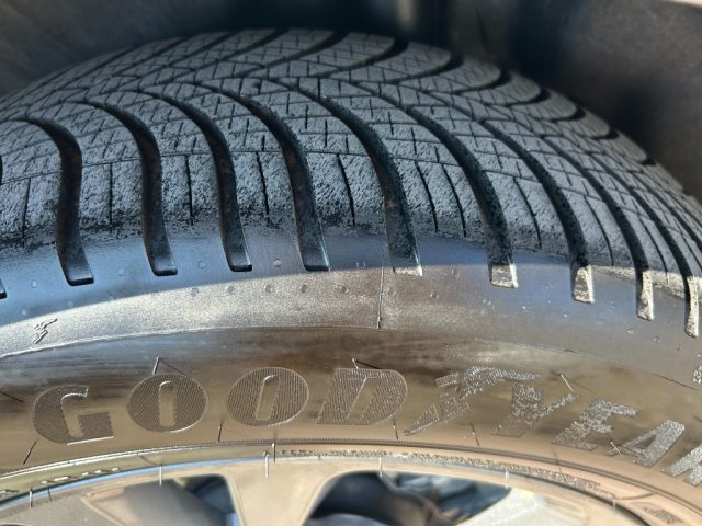 FORD Kuga usata, con Controllo elettronico della corsia
