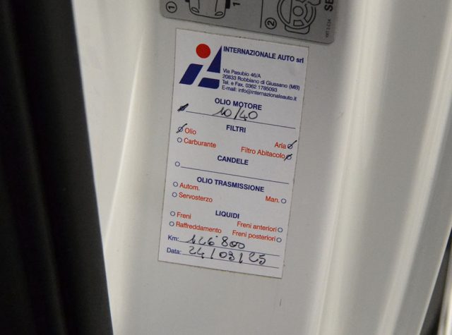 VOLKSWAGEN Maggiolino usata, con Fari Xenon