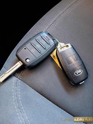KIA Rio usata 25