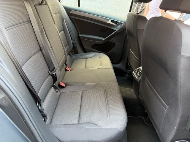 VOLKSWAGEN Golf usata, con ESP