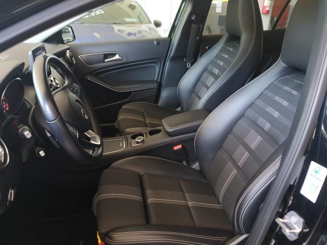 MERCEDES-BENZ GLA 200 usata, con Chiusura centralizzata