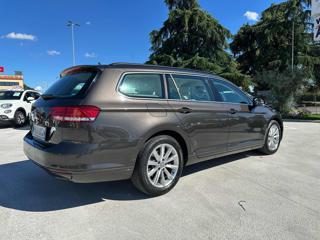 VOLKSWAGEN Passat Variant usata, con Airbag Passeggero