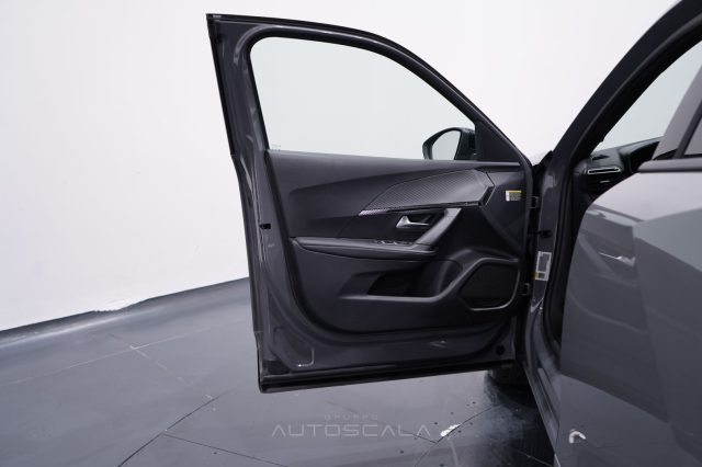 PEUGEOT 2008 usata, con Controllo trazione