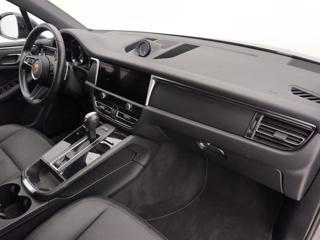 PORSCHE Macan usata, con Bracciolo