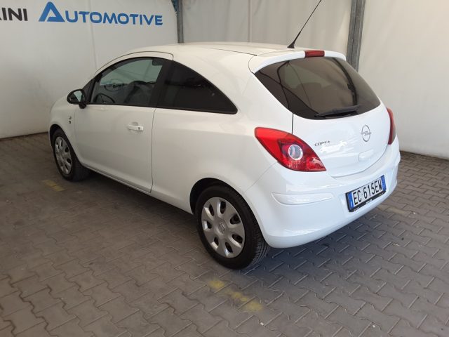OPEL Corsa usata, con Controllo trazione