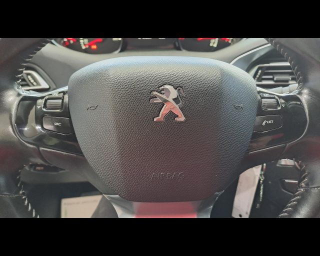 PEUGEOT 308 usata, con Fendinebbia