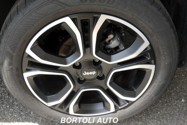 JEEP Avenger usata, con Controllo automatico clima