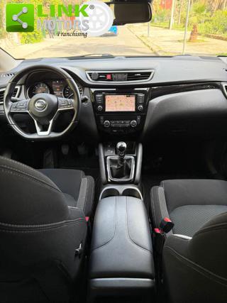 NISSAN Qashqai usata 25