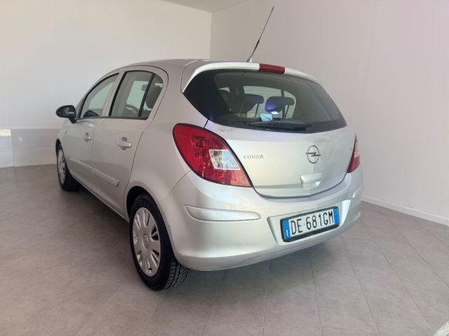 OPEL Corsa usata 9
