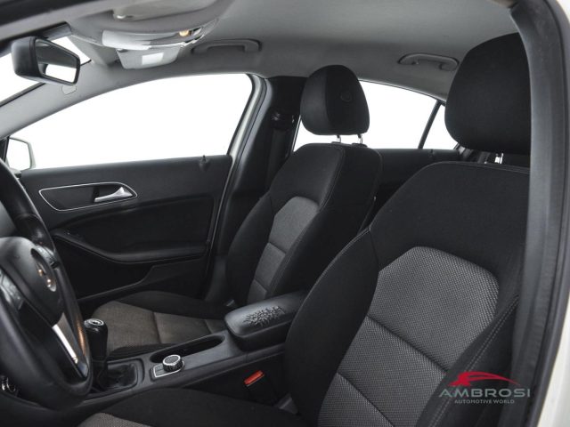 MERCEDES-BENZ A 160 usata 8